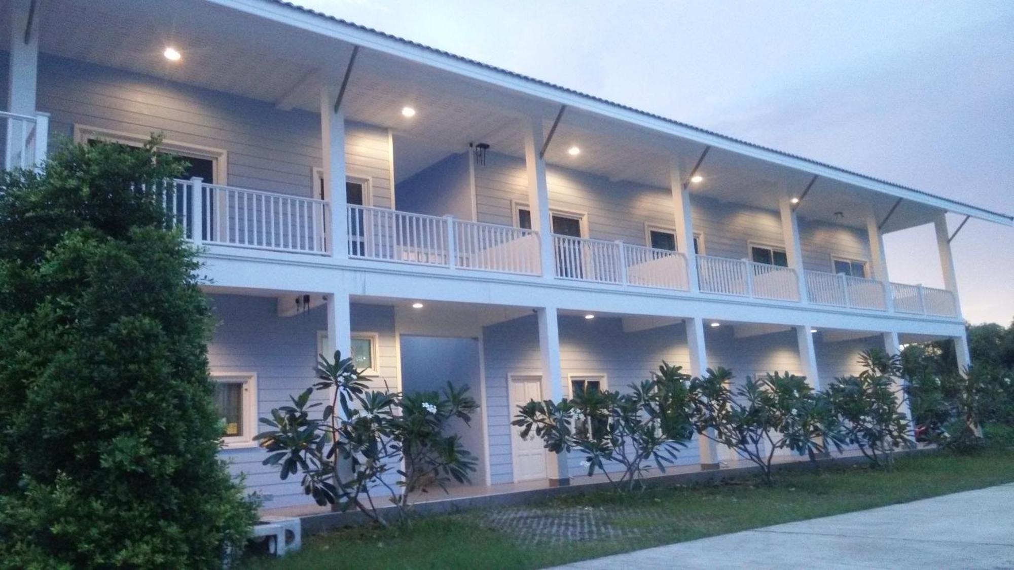 Vanilla Ville Resort Khlong Thom Exterior foto