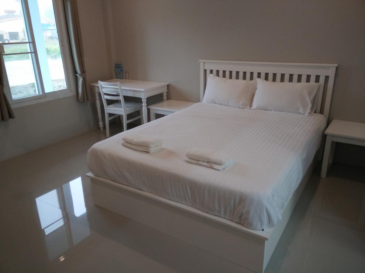 Vanilla Ville Resort Khlong Thom Exterior foto